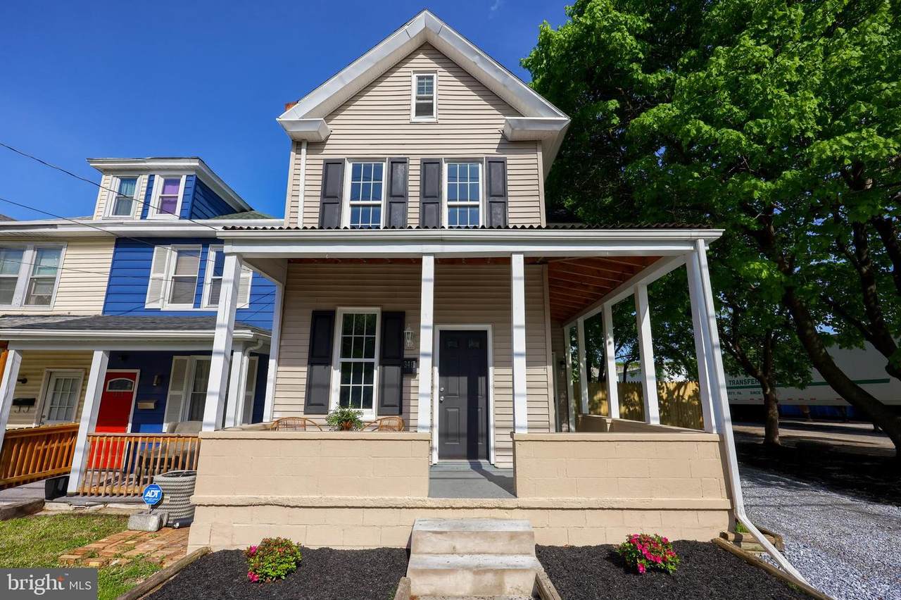 3417 6TH Street - Photo 1
