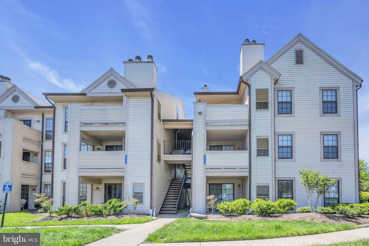 6900 Mary Caroline Circle - Photo 1