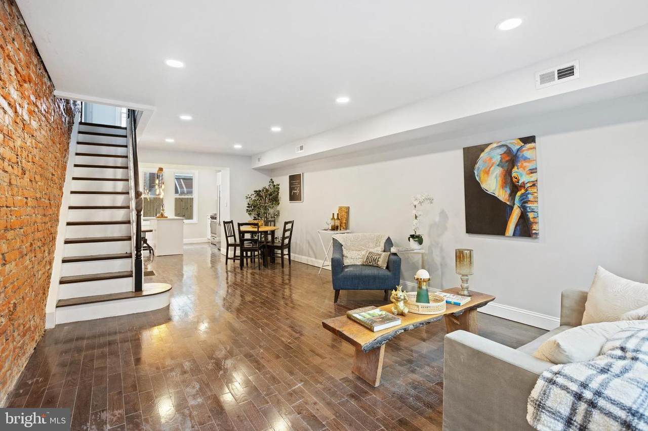 735 Watkins Street - Photo 1
