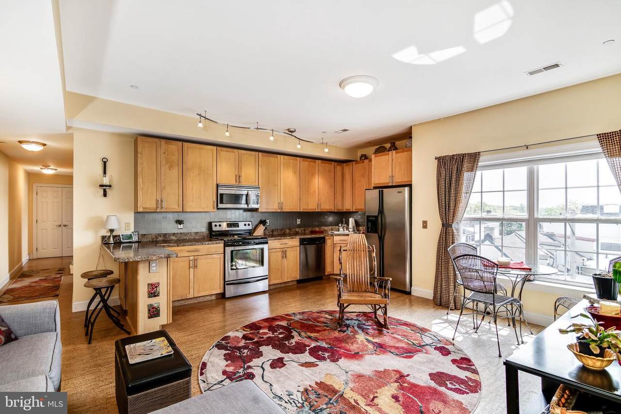 204 Mill Street - Photo 1
