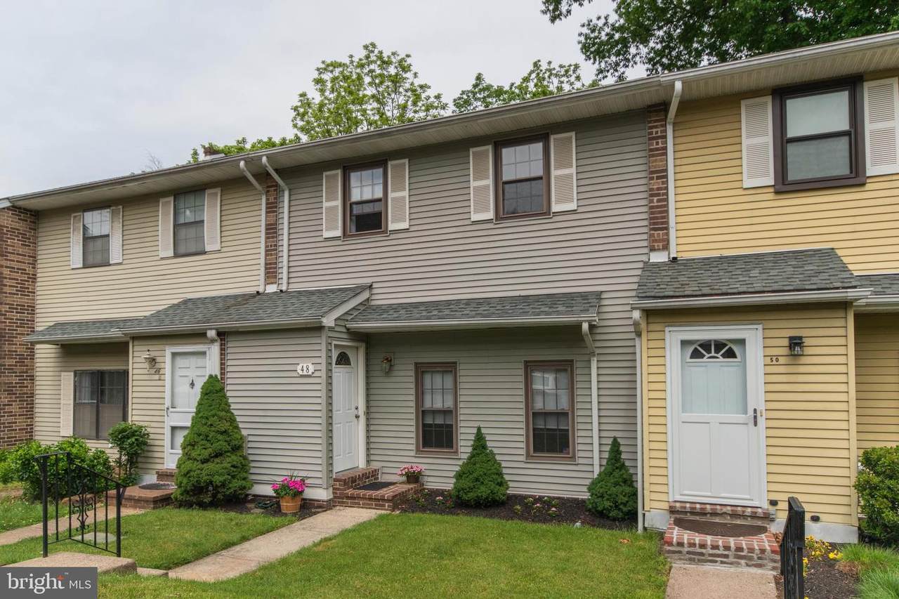 48 Woodbridge Ct N - Photo 1