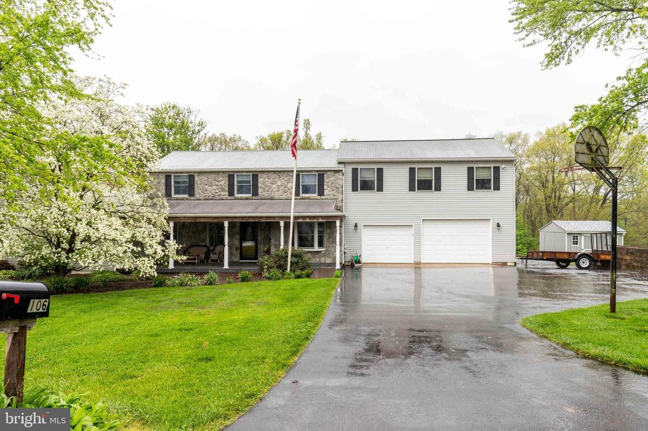 106 Elizabeth Drive - Photo 1