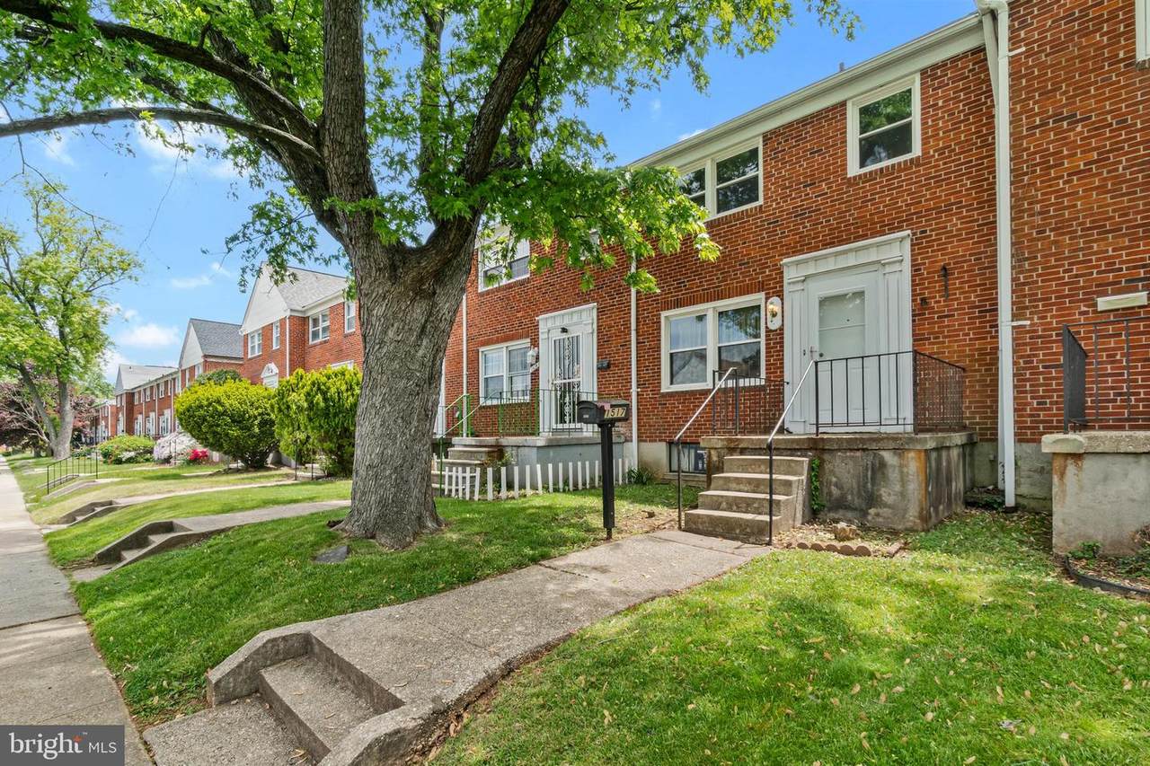 1517 Clairidge Road - Photo 1