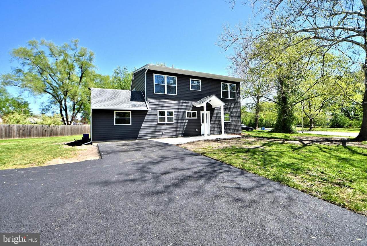 161 Holly Drive - Photo 1