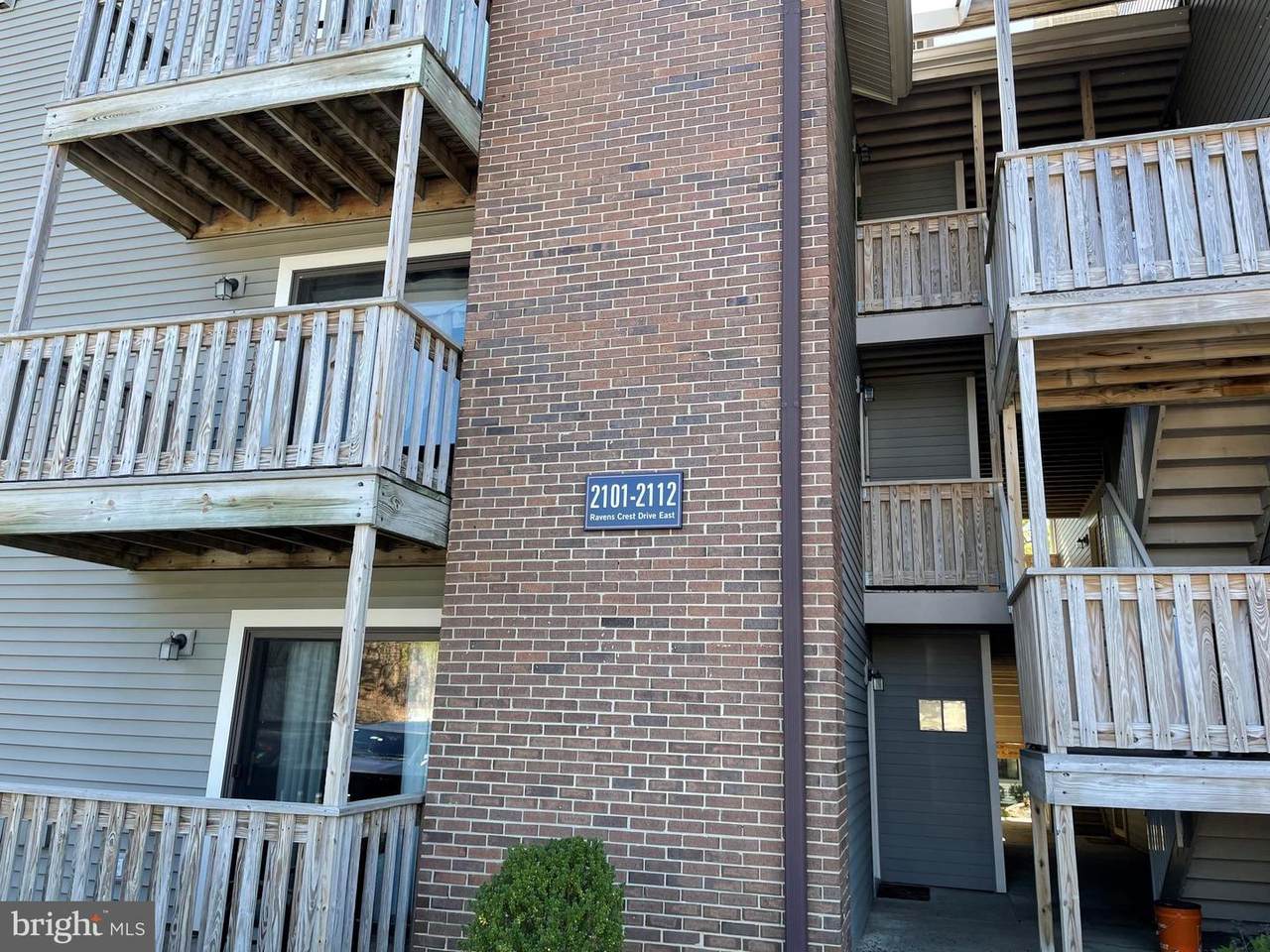 2102 Ravens Crest Drive - Photo 1
