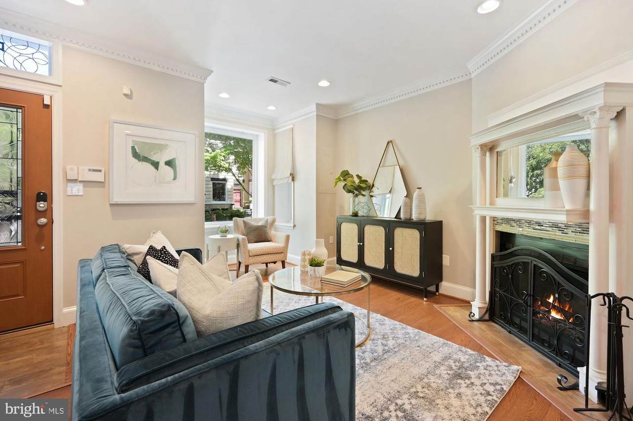 50 Seaton Place - Photo 1
