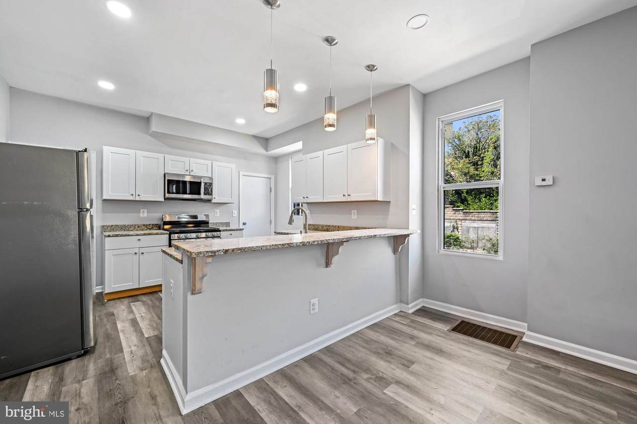 3335 Edmondson Avenue - Photo 1