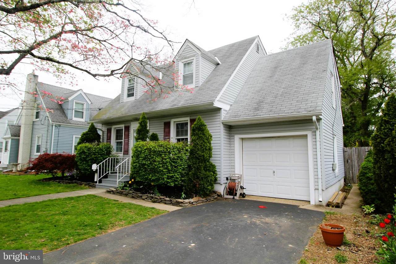 202 Sheridan Road - Photo 1