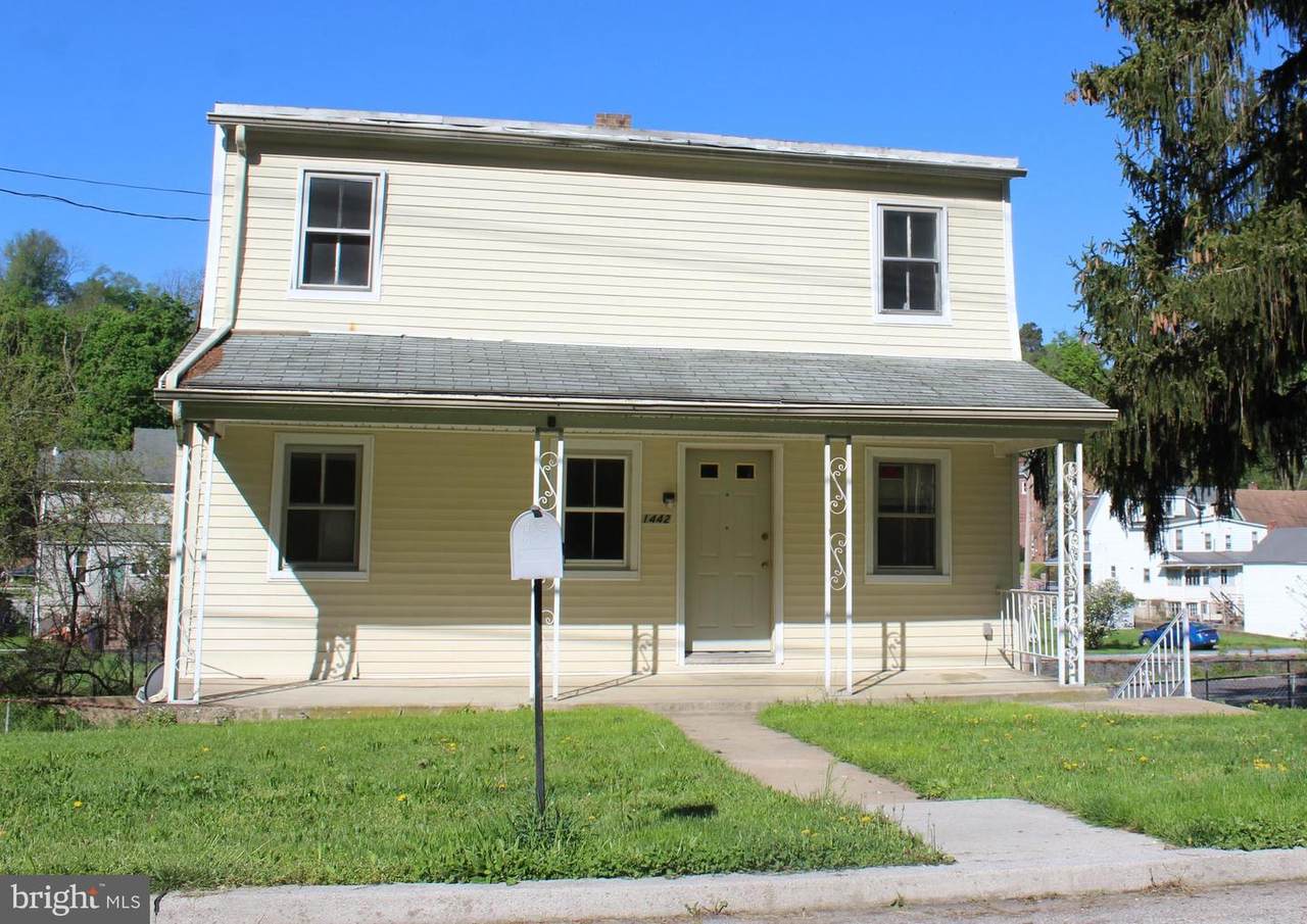 1442 Duke Street - Photo 1