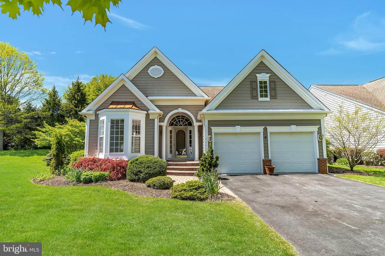 143 Violet Drive - Photo 1