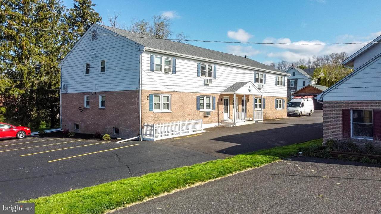 205 Walnut Street - Photo 1