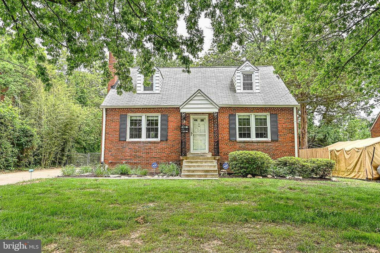 2925 Lawrence Drive - Photo 1