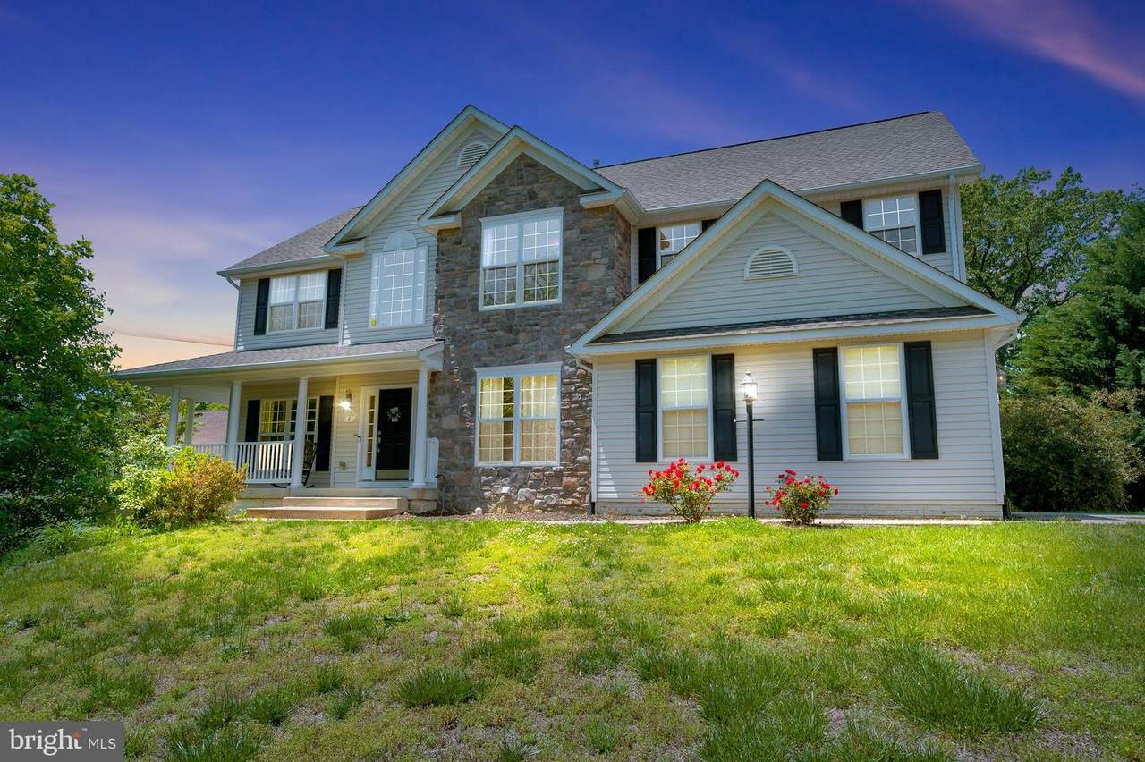 6 Towering Oaks Drive - Photo 1
