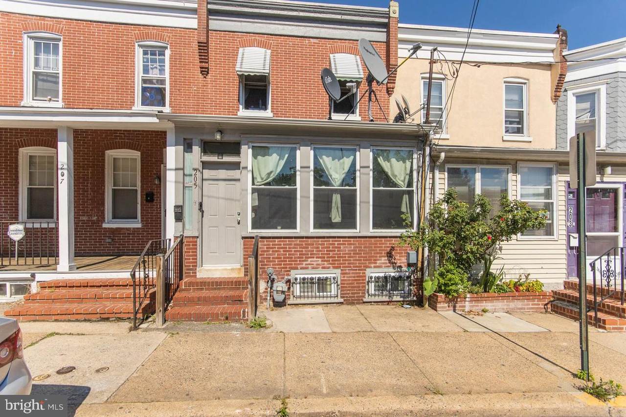 205 Concord Avenue - Photo 1