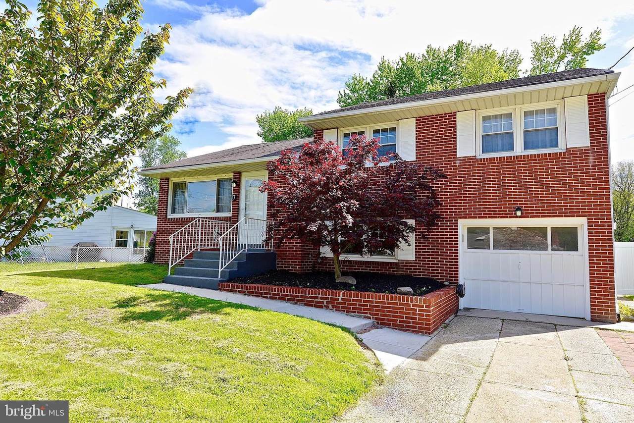7 Trinity Pl Place - Photo 1