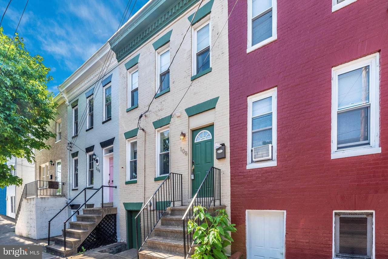 108 5TH Street - Photo 1
