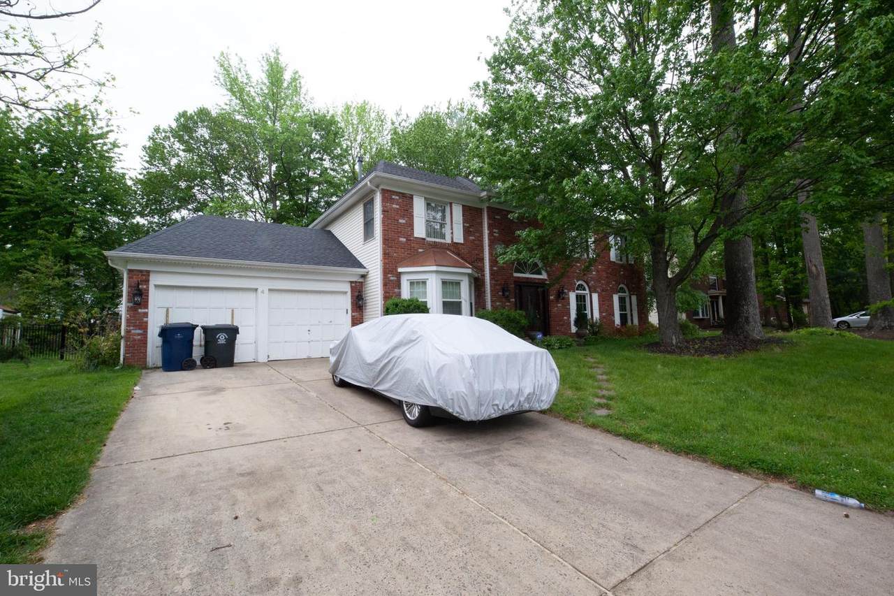 4 Covington Lane - Photo 1