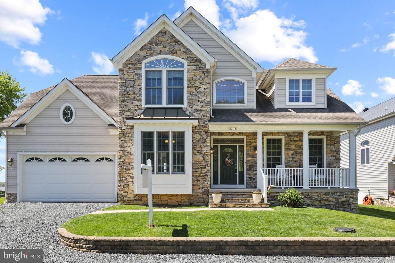 2124 Riverview Road - Photo 1