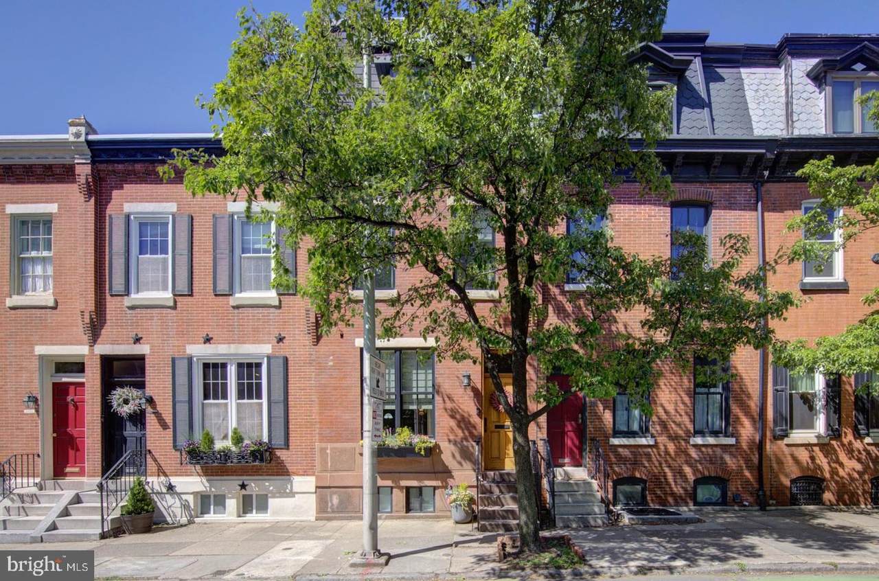 2417 Lombard Street - Photo 1