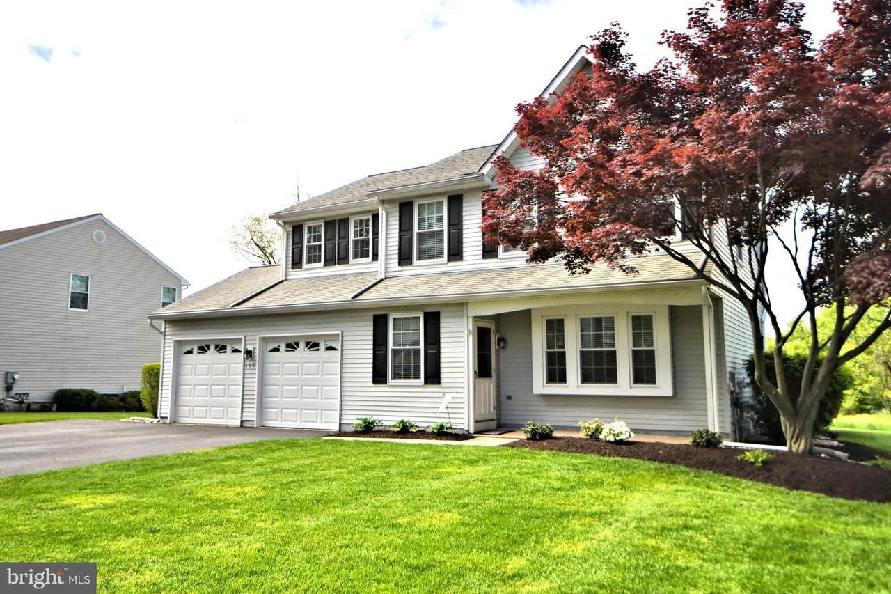115 Bedford Lane - Photo 1
