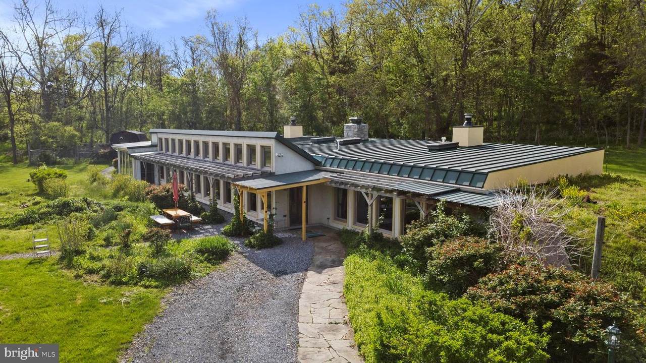 204 Harlow Road - Photo 1