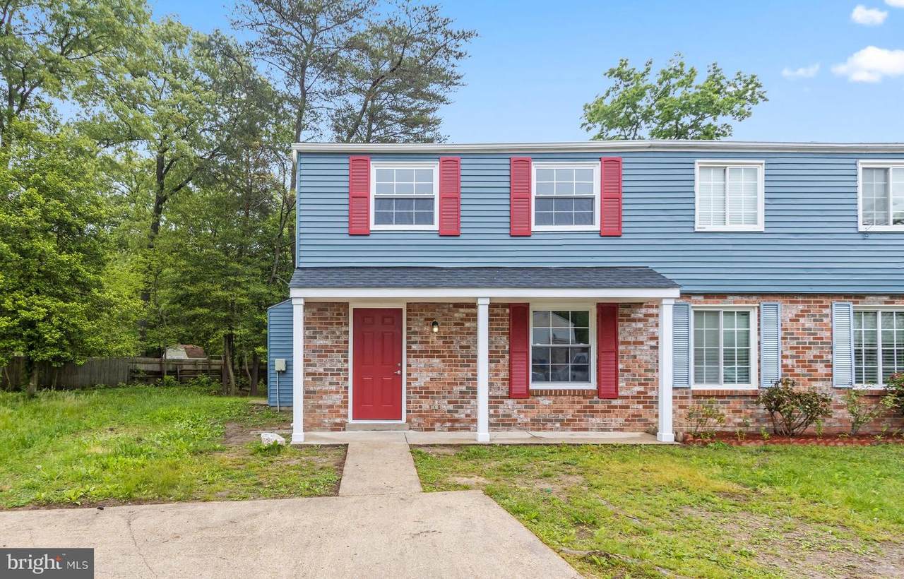 4261 Queen Court - Photo 1