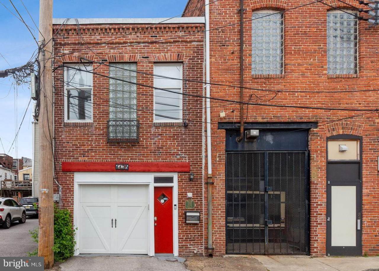 1135 Olive Street - Photo 1