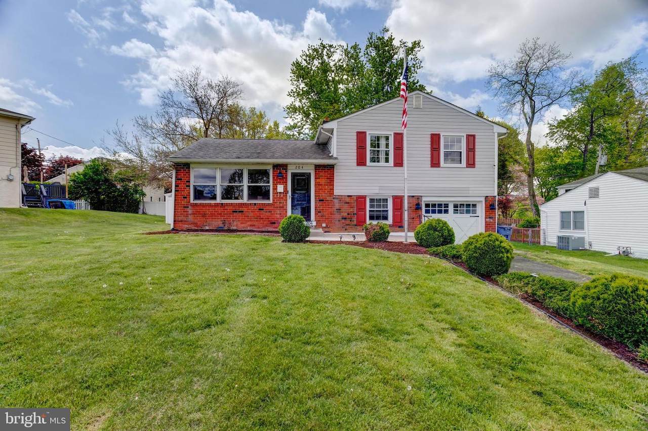204 Rosemont Lane - Photo 1