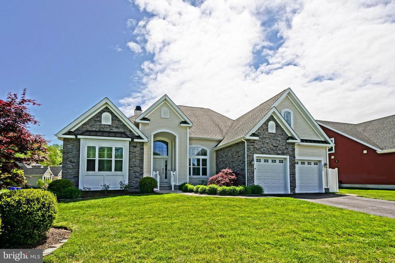 23579 Thomas Paine Drive - Photo 1