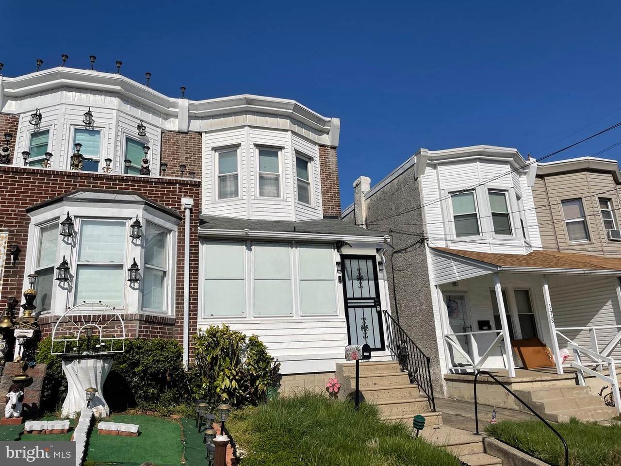 1415 Hewes Avenue - Photo 1