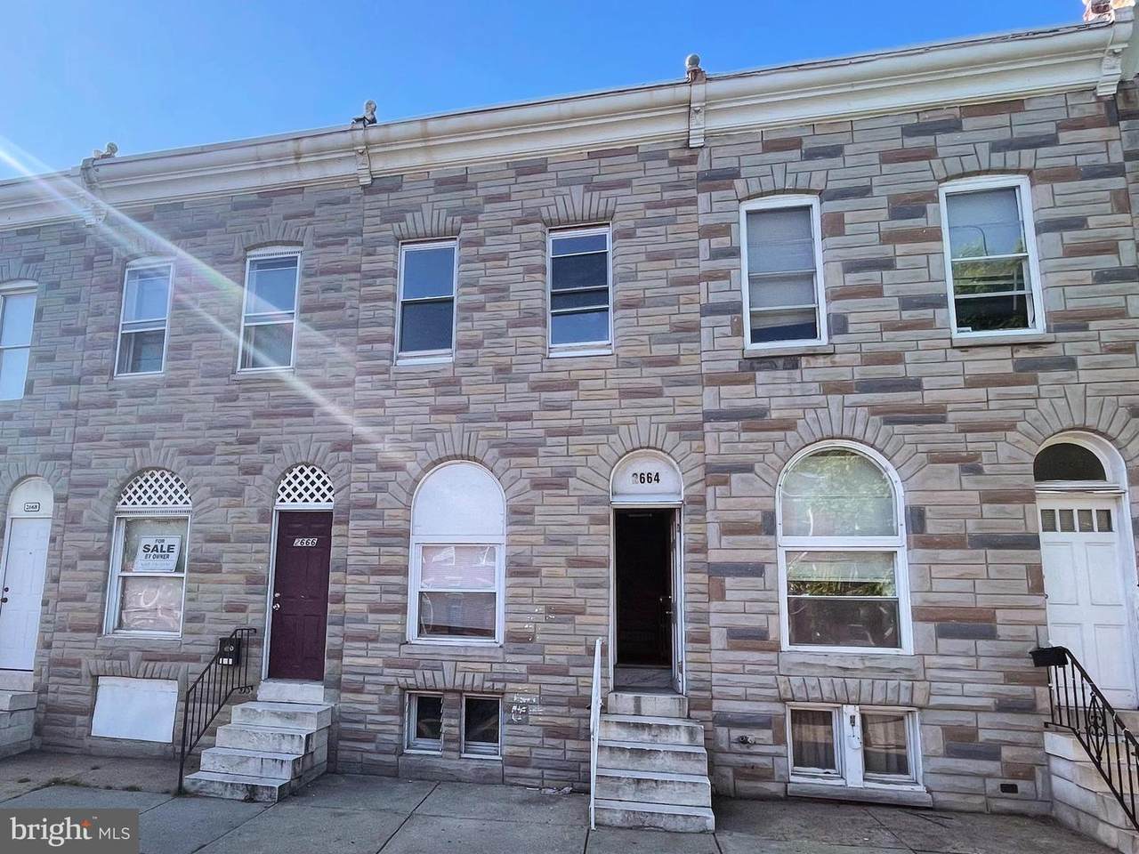 2664 Wilkens Avenue - Photo 1