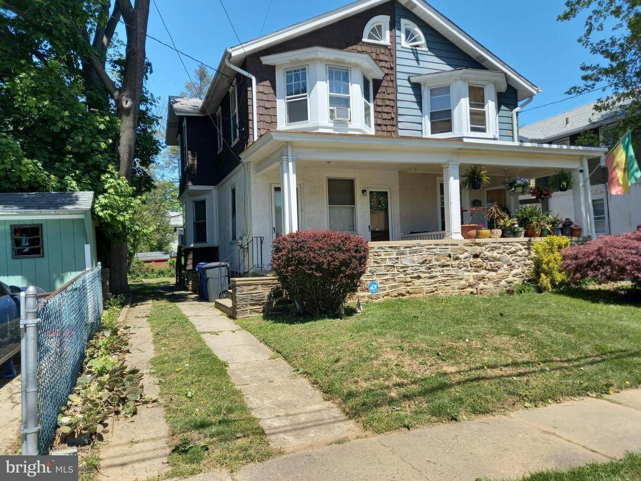327 Jefferson Avenue - Photo 1