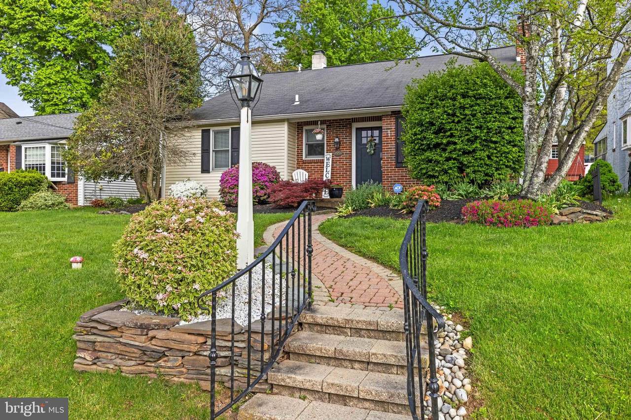 225 Central Avenue - Photo 1