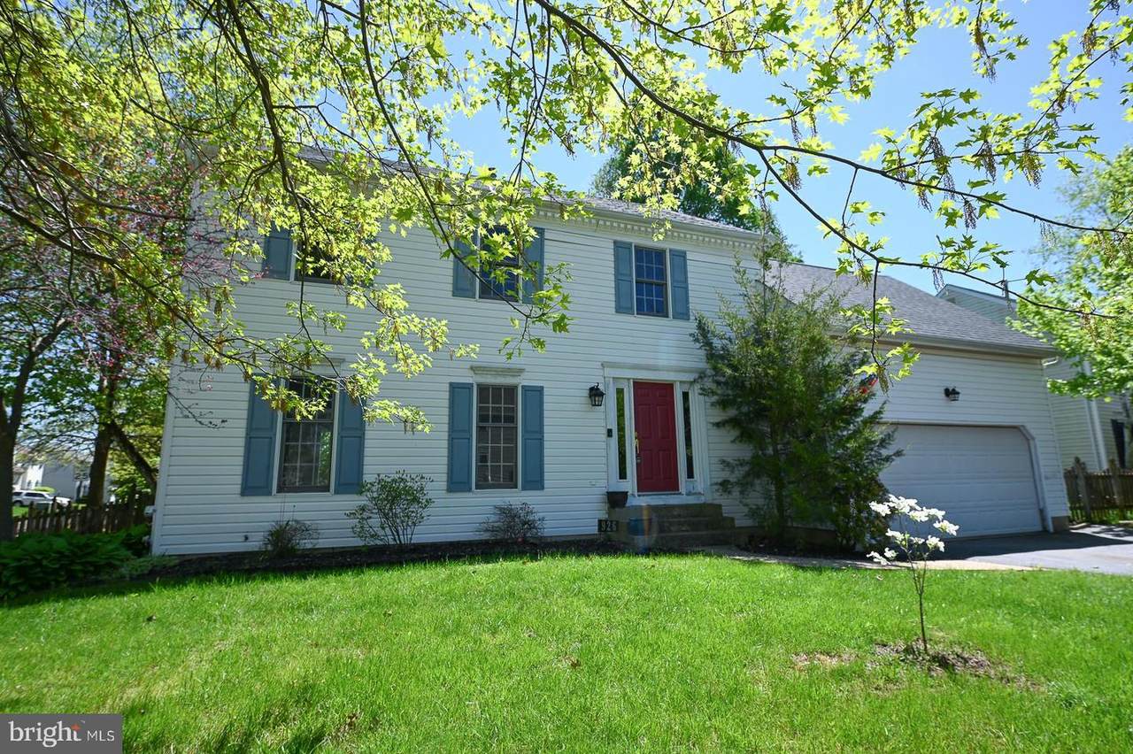 926 Hickory Grove Drive - Photo 1