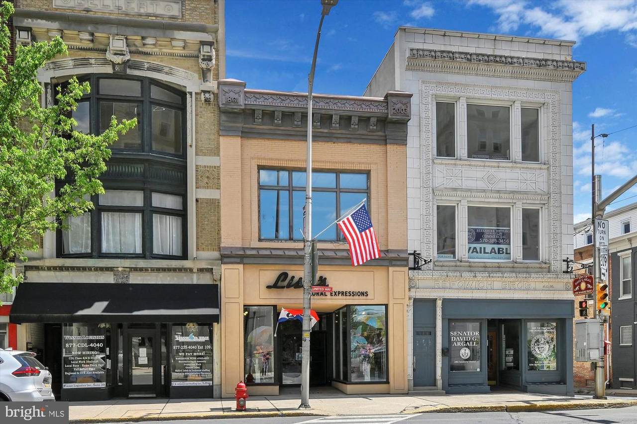 102 Centre Street - Photo 1