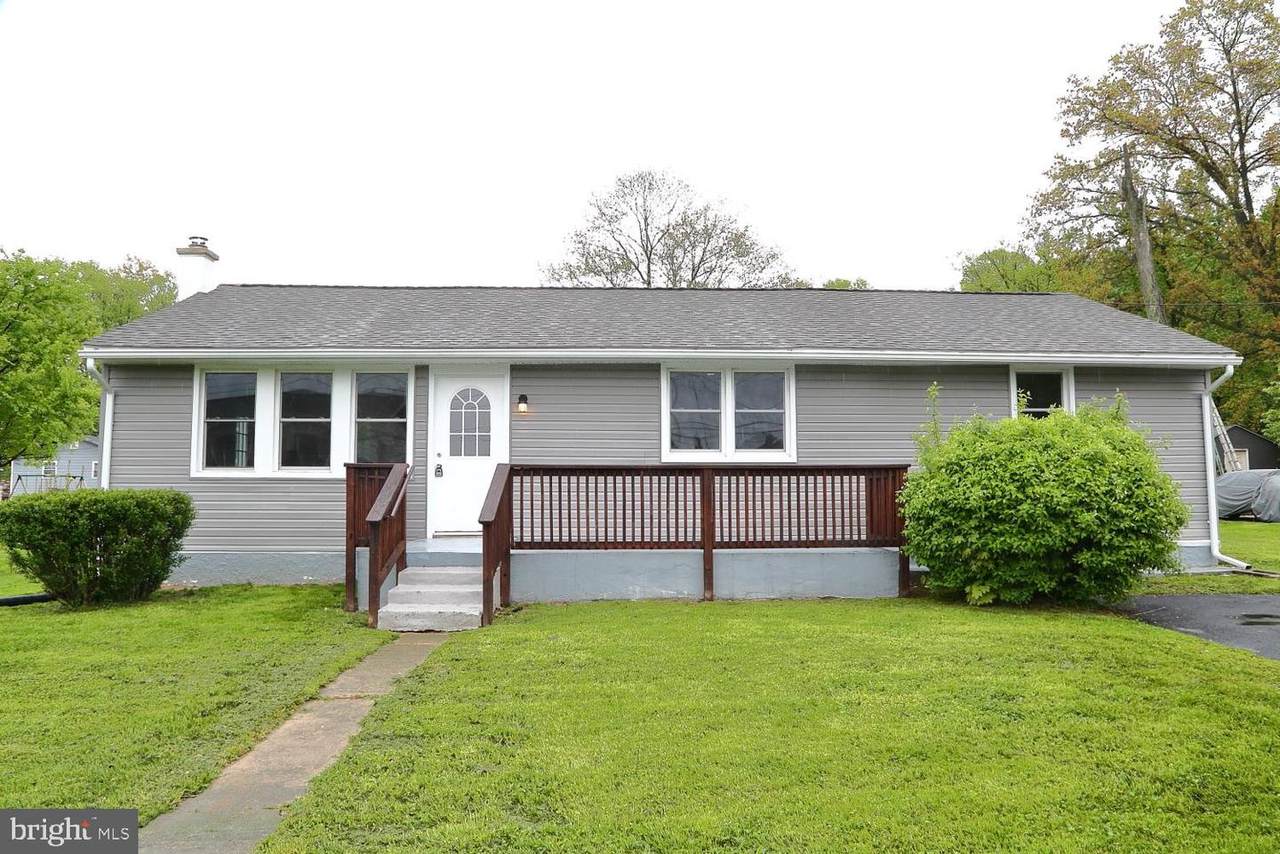 515 Henson Street - Photo 1