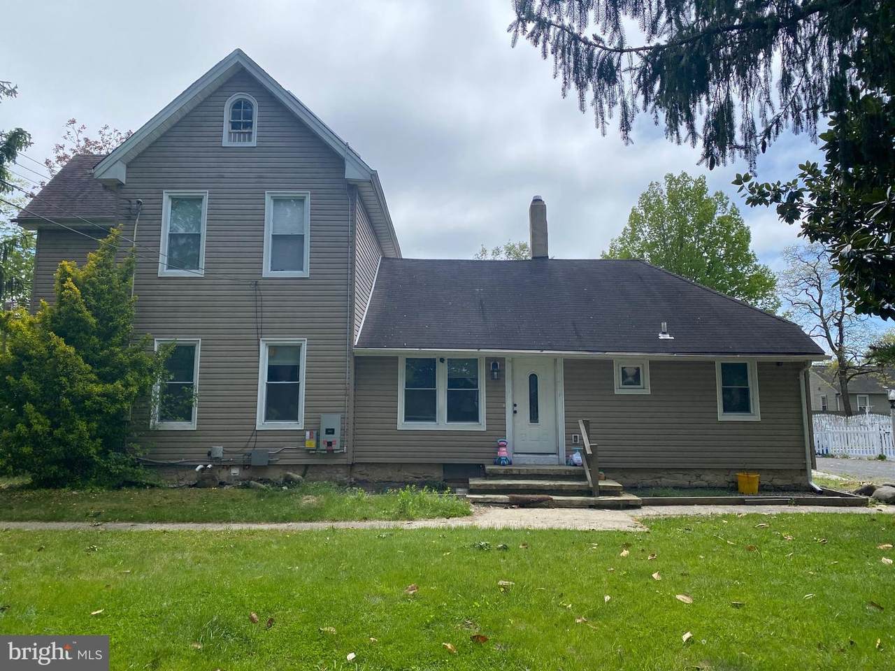 1195 Fairmount Avenue - Photo 1