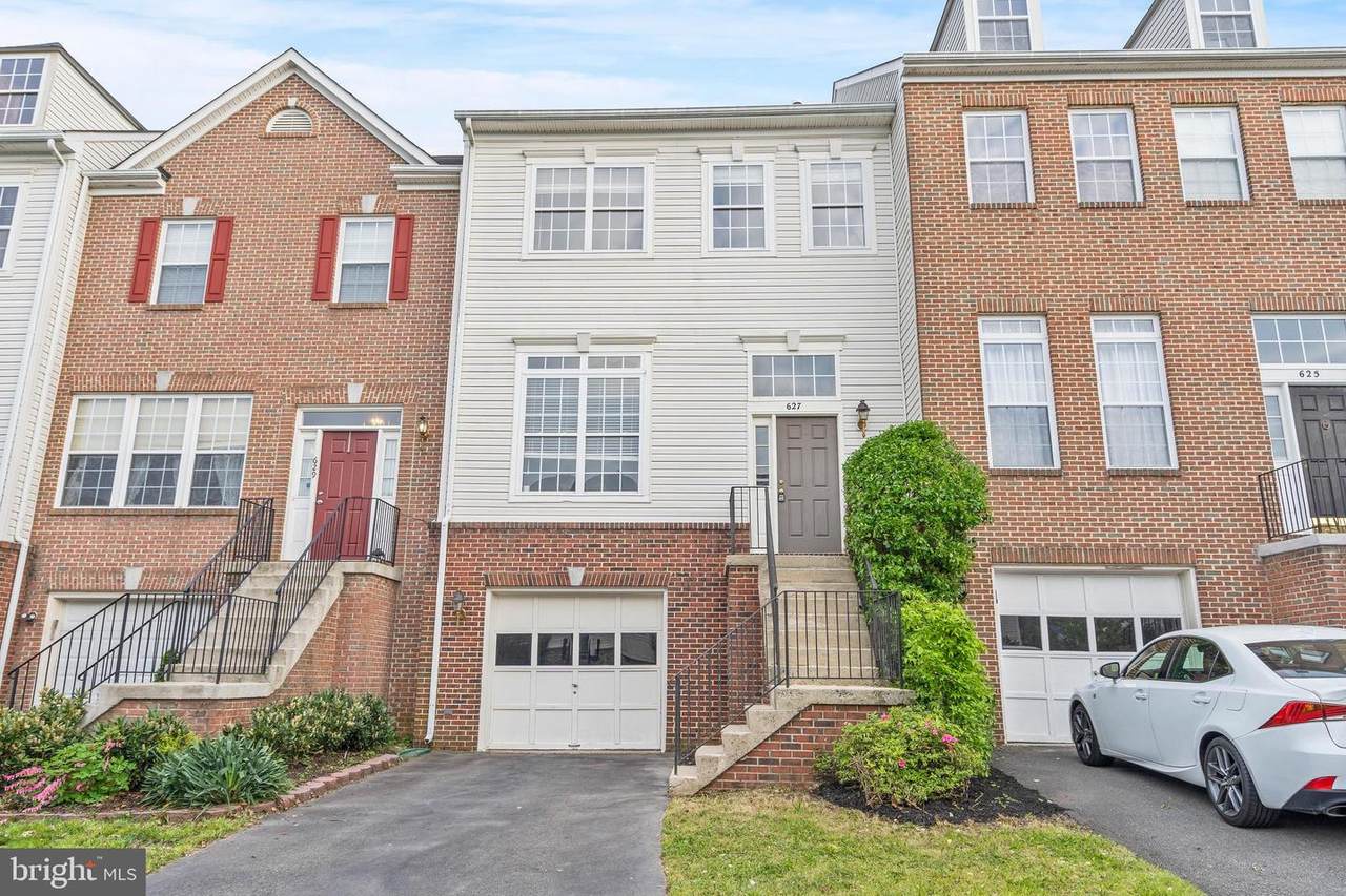 627 Springhouse Square - Photo 1