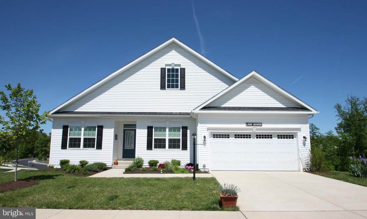 889 Keswick Drive - Photo 1