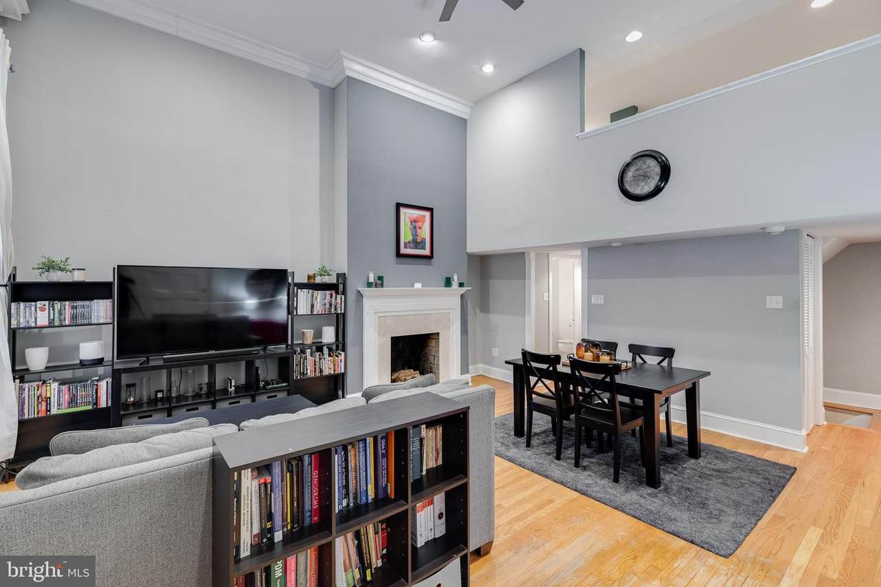 1008-20 Spruce Street - Photo 1