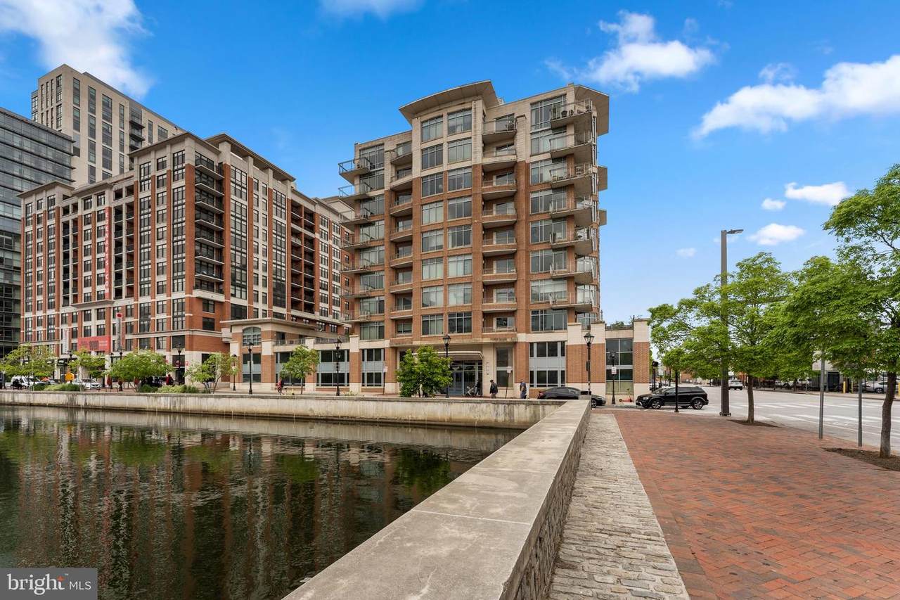 1400 Lancaster Street - Photo 1