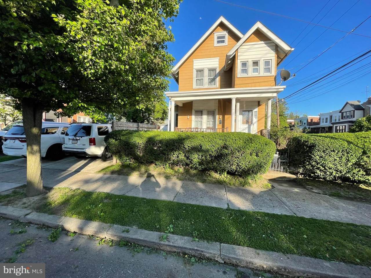 6401 Lawndale Avenue - Photo 1