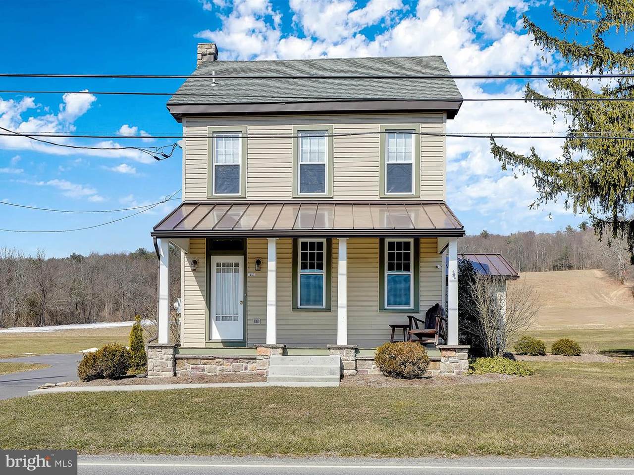 1061 Chestnut Road - Photo 1