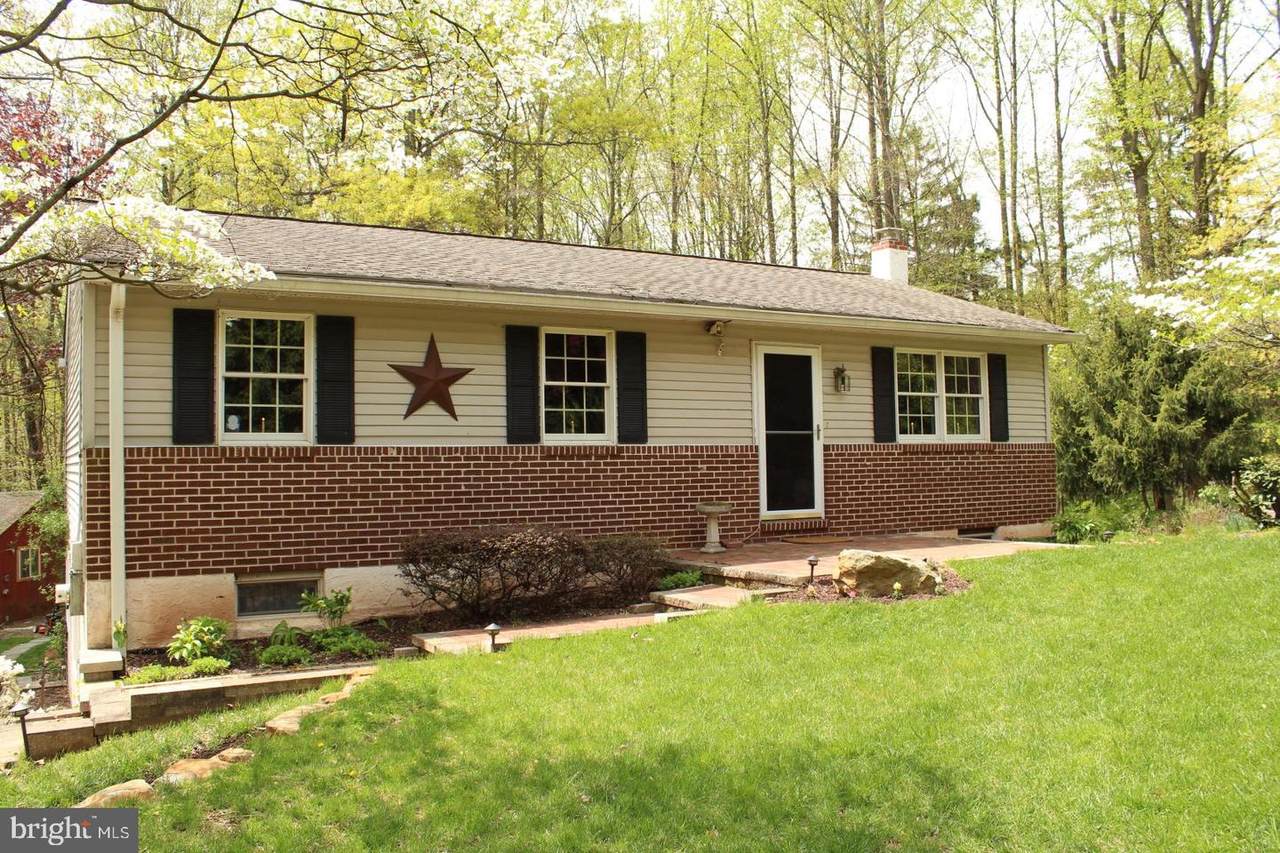 15 Maria Lane - Photo 1