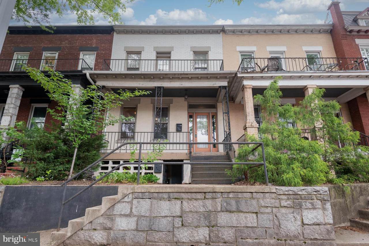226 Rhode Island Avenue - Photo 1