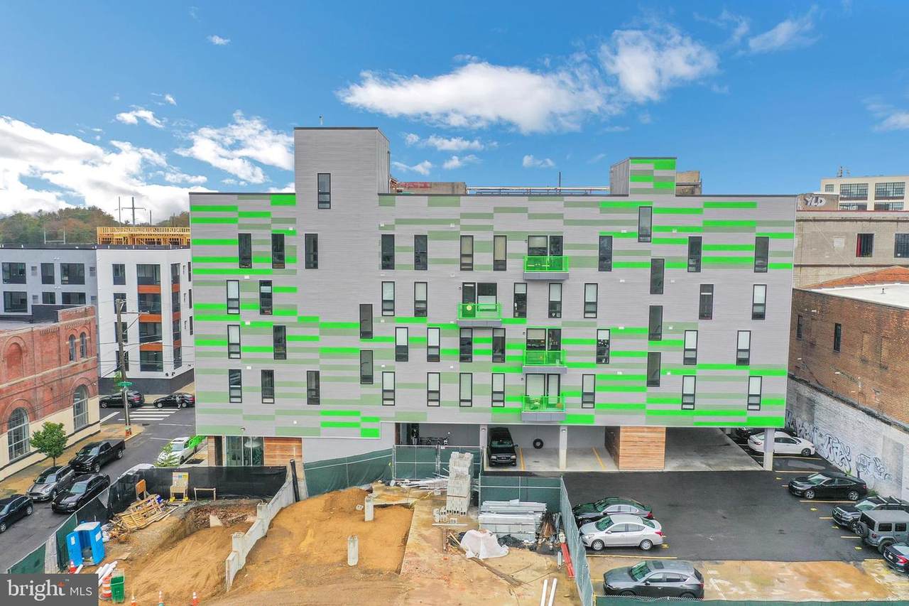 1501 31ST Street - Photo 1