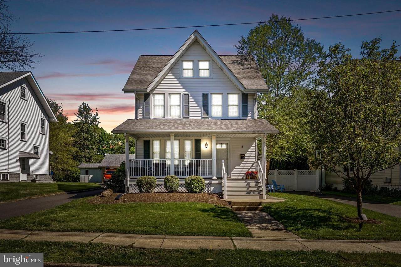 8 Devon Avenue - Photo 1