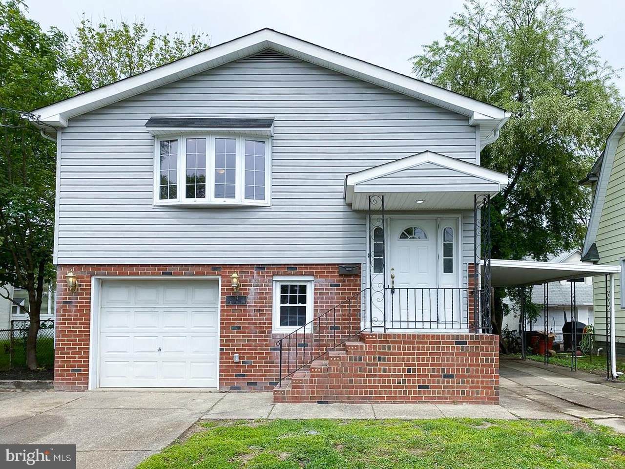 17 Holly Avenue - Photo 1
