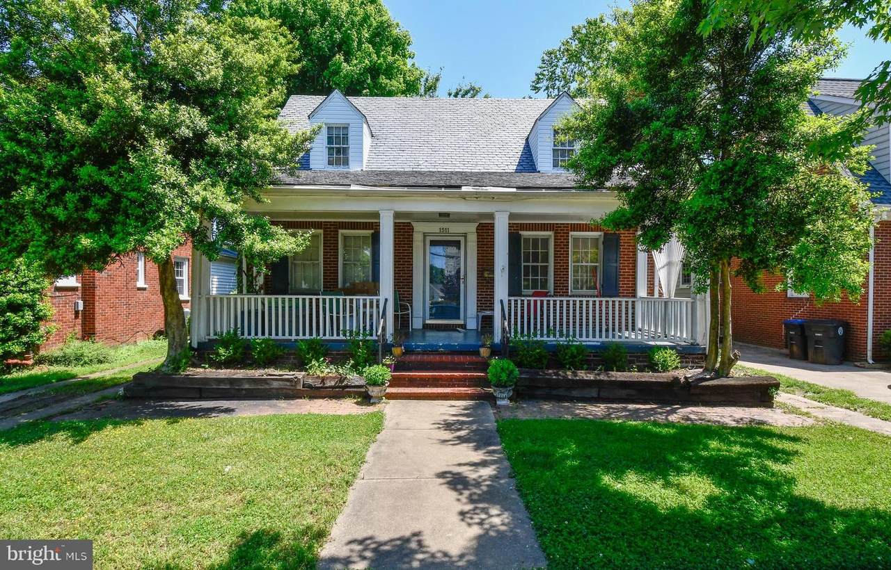 1511 Prince Edward Street - Photo 1