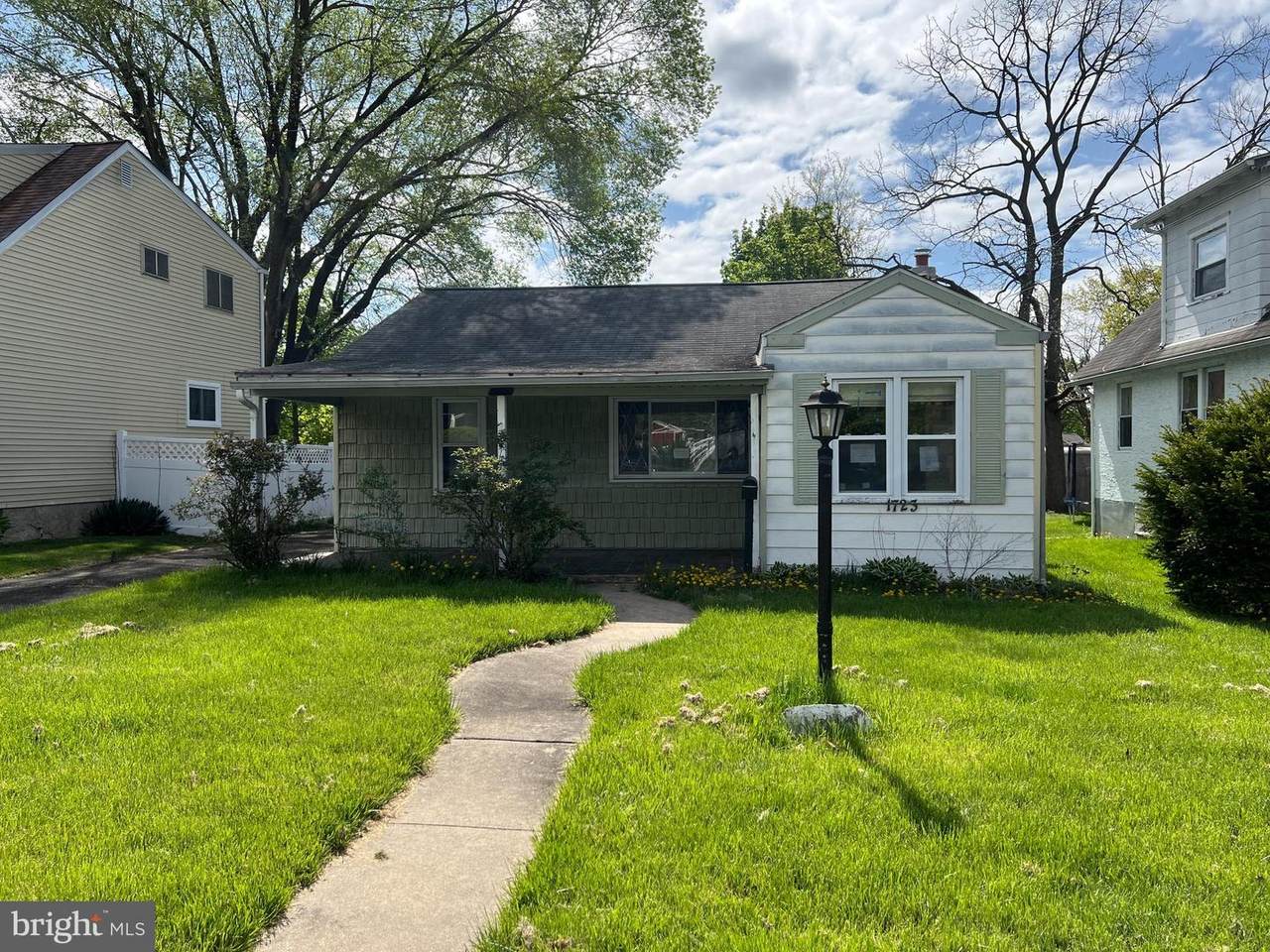1723 Fairview Avenue - Photo 1